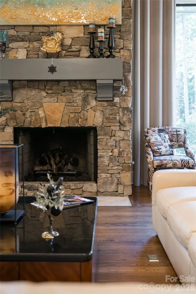 86 Brookline Drive Asheville NC 28803