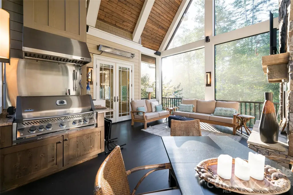 86 Brookline Drive Asheville NC 28803