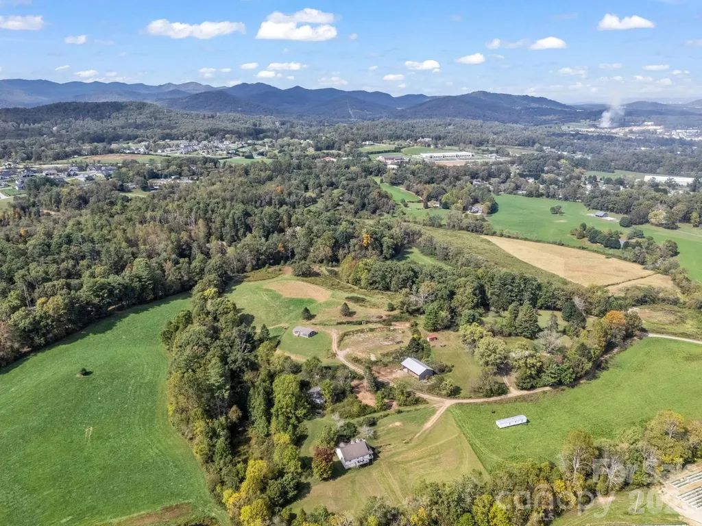 126 & 128 Cook Lane Mills River NC 28759