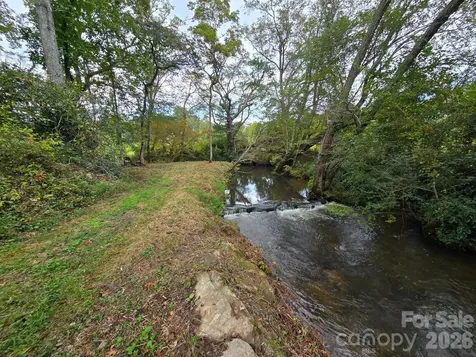 126 & 128 Cook Lane Mills River NC 28759