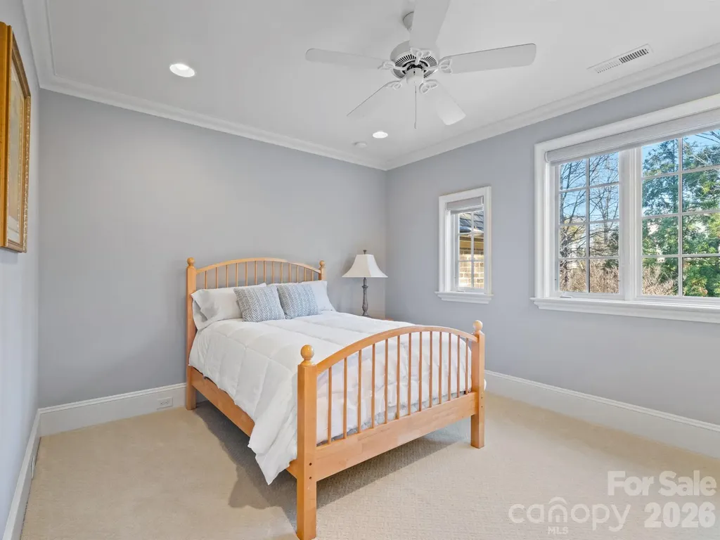 229 Wrenwood Lane Charlotte NC 28211