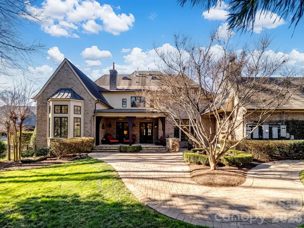 229 Wrenwood Lane Charlotte NC 28211