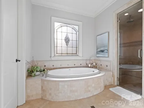 229 Wrenwood Lane Charlotte NC 28211