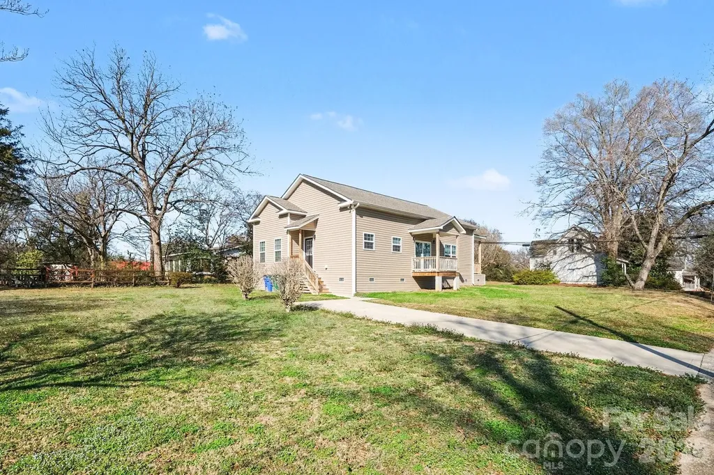 802 Lowder Street Albemarle NC 28001