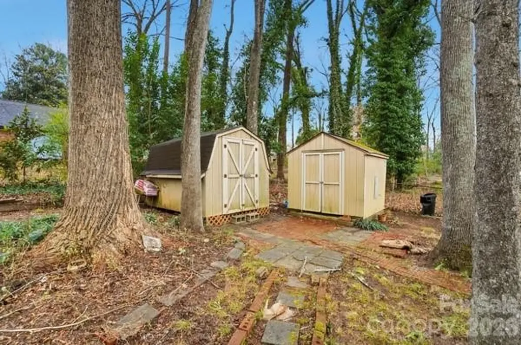 5326 Dolphin Lane Charlotte NC 28215