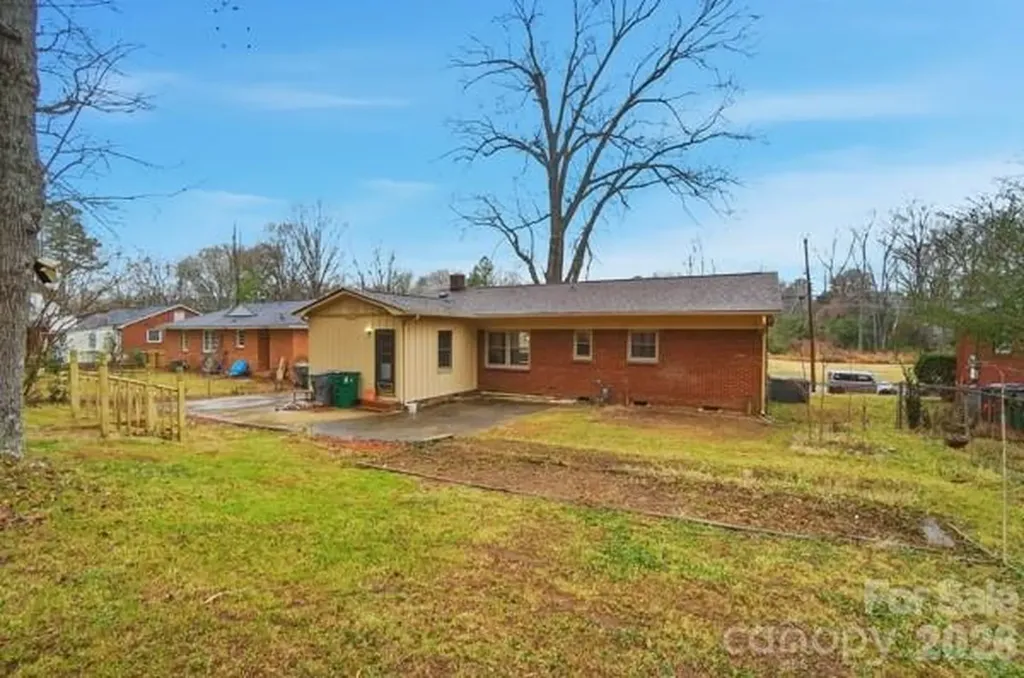 5326 Dolphin Lane Charlotte NC 28215