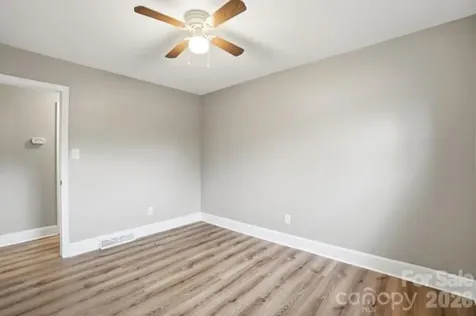 5326 Dolphin Lane Charlotte NC 28215