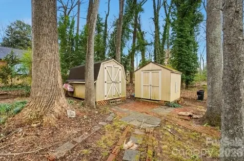 5326 Dolphin Lane Charlotte NC 28215