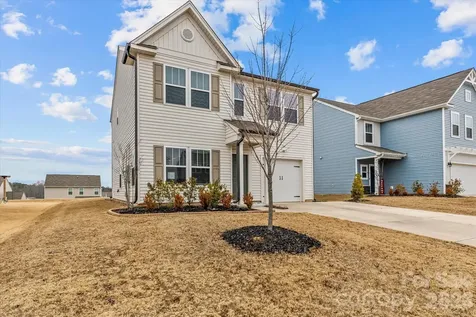 120 Slalom Street Statesville NC 28677