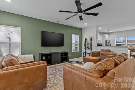 120 Slalom Street Statesville NC 28677