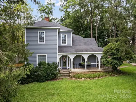 145 Shackford Street Waynesville NC 28786