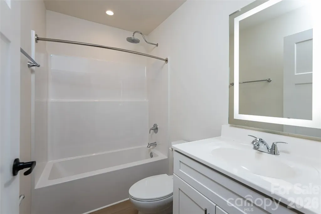 10 Wyndom Lane Asheville NC 28805
