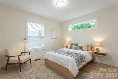 10 Wyndom Lane Asheville NC 28805