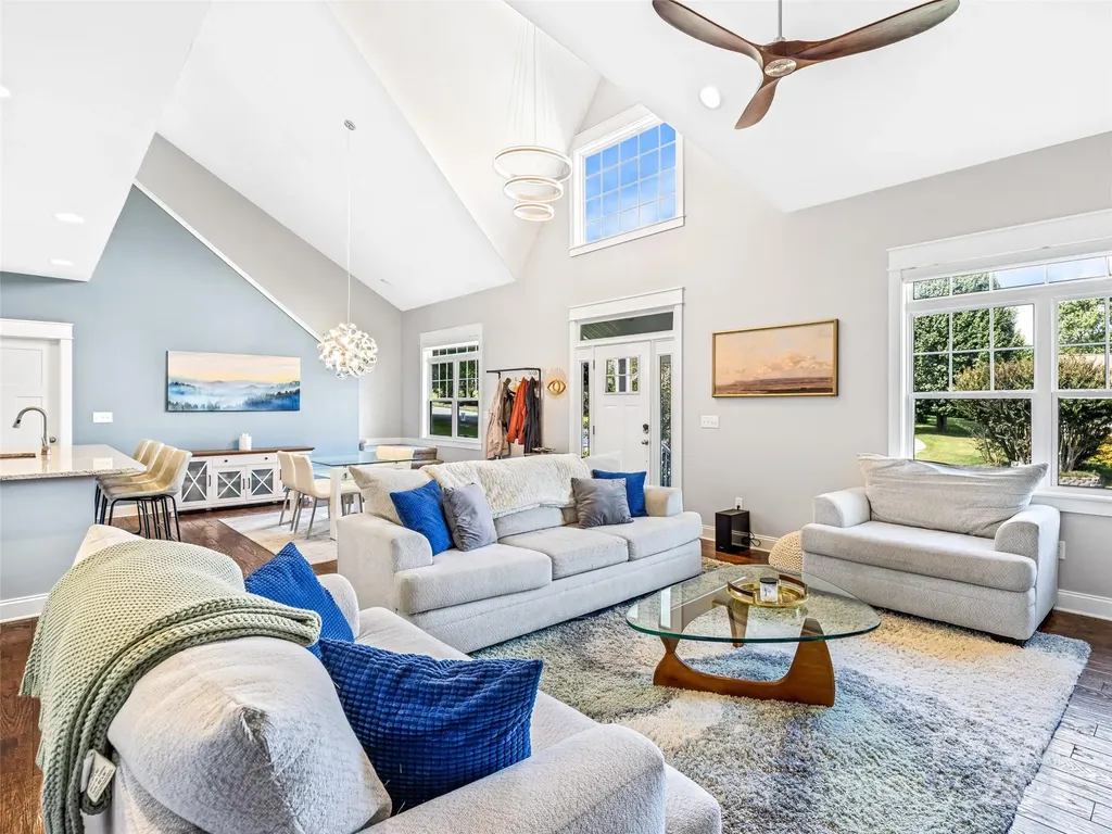 10 Warbler Drive Fletcher NC 28732