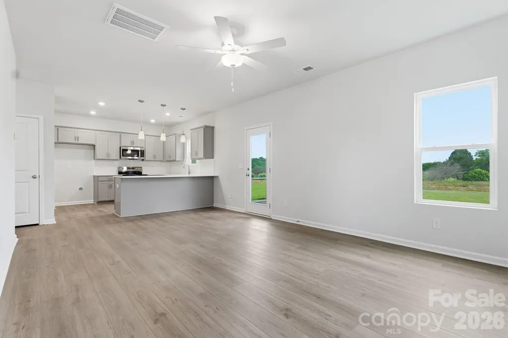 1641 Piper Creek Avenue Newton NC 28658