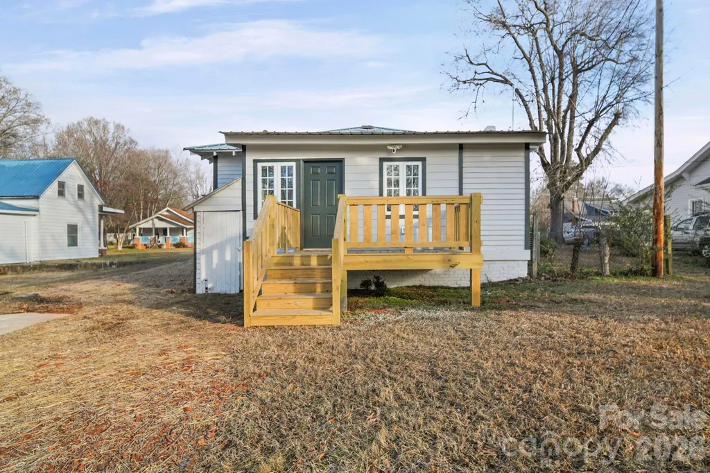1703 Lowder Street Albemarle NC 28001