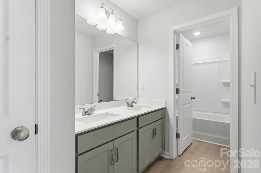 940 Leyna Court Newton NC 28658