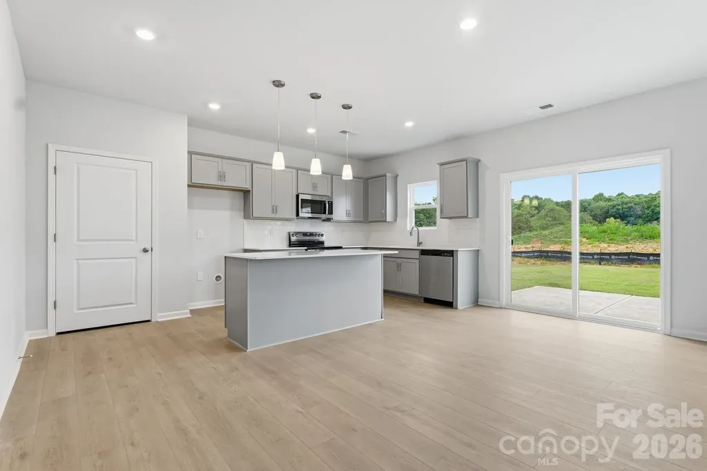 940 Leyna Court Newton NC 28658