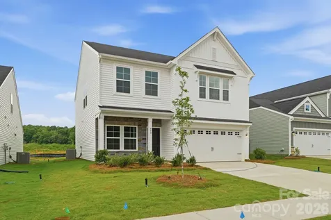 940 Leyna Court Newton NC 28658