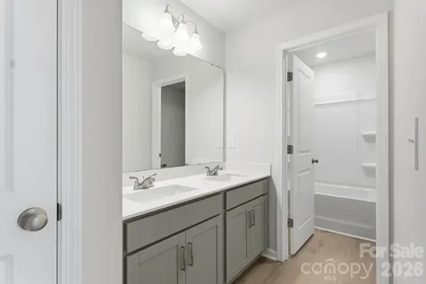 940 Leyna Court Newton NC 28658