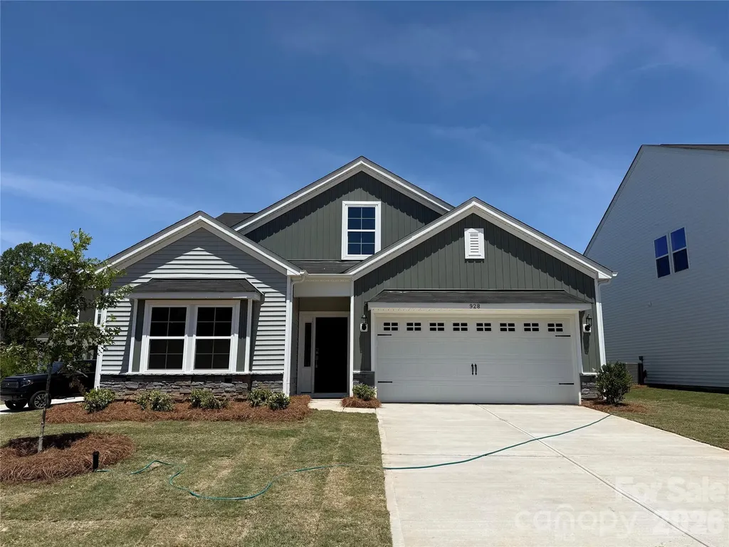 928 Leyna Court Newton NC 28658