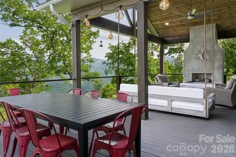 532 Tsali Crossing N Bryson City NC 28713