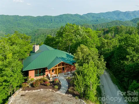 532 Tsali Crossing N Bryson City NC 28713