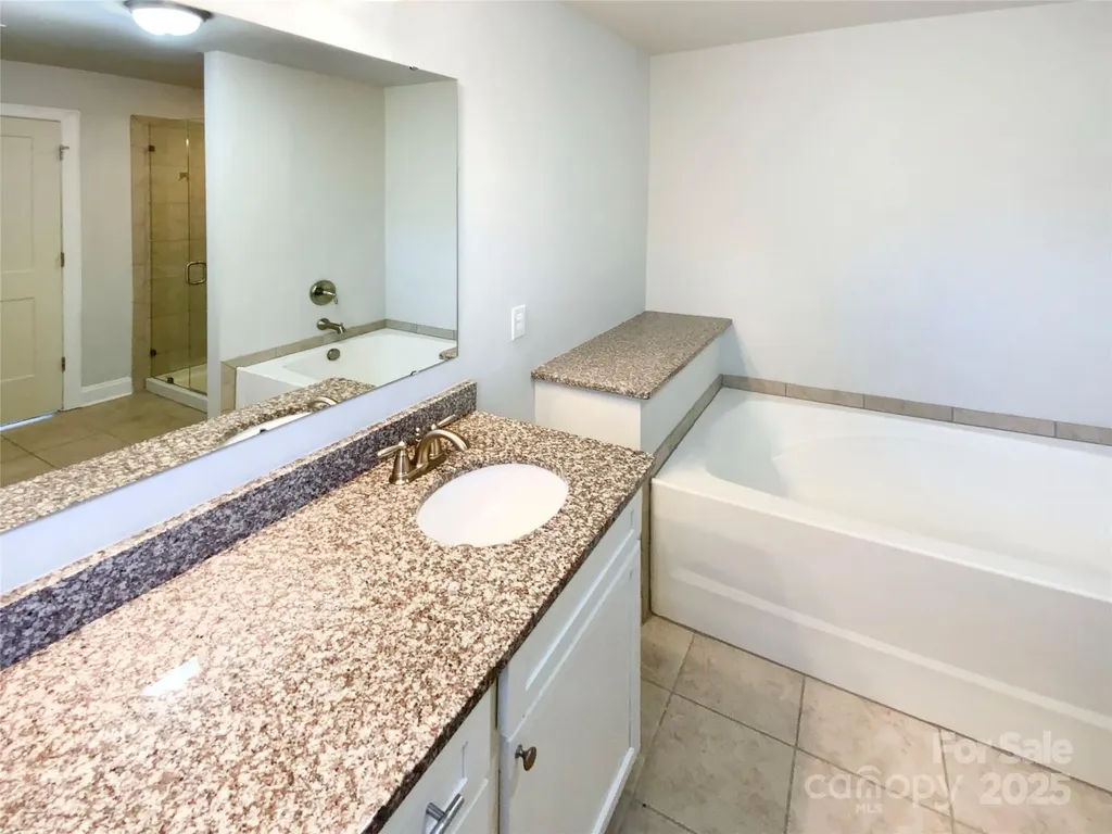 2811 Iveywood Drive Monroe NC 28110