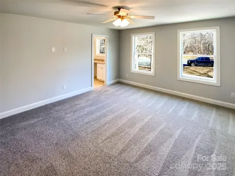 2811 Iveywood Drive Monroe NC 28110