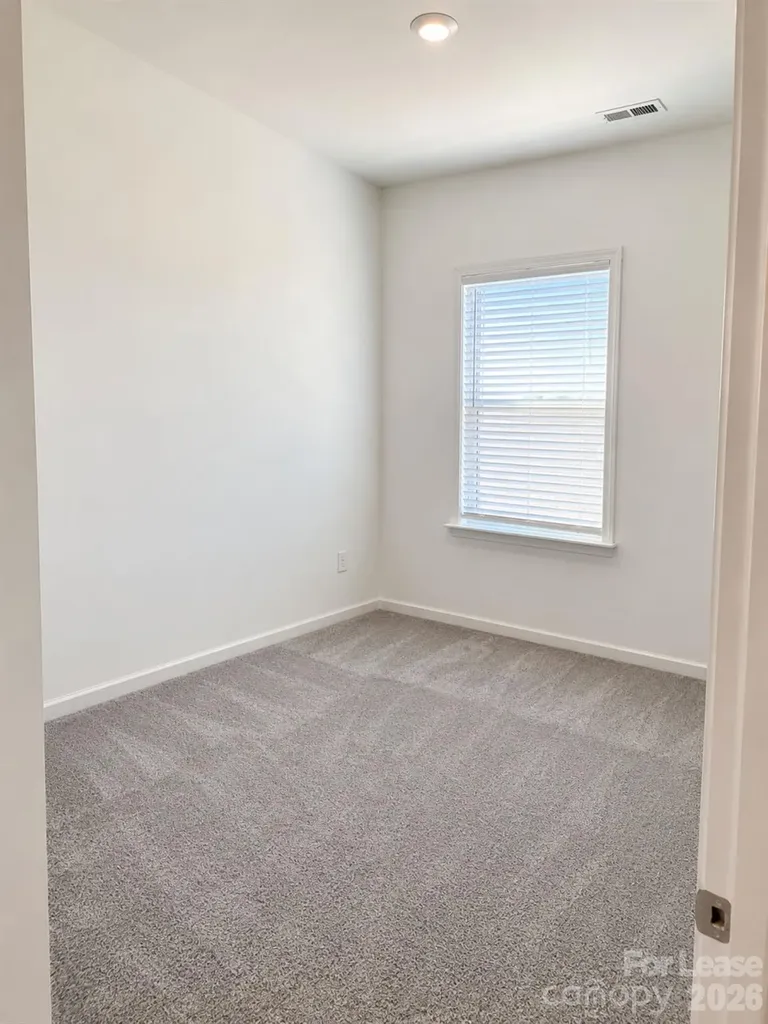 5029 Westmead Lane Charlotte NC 28262