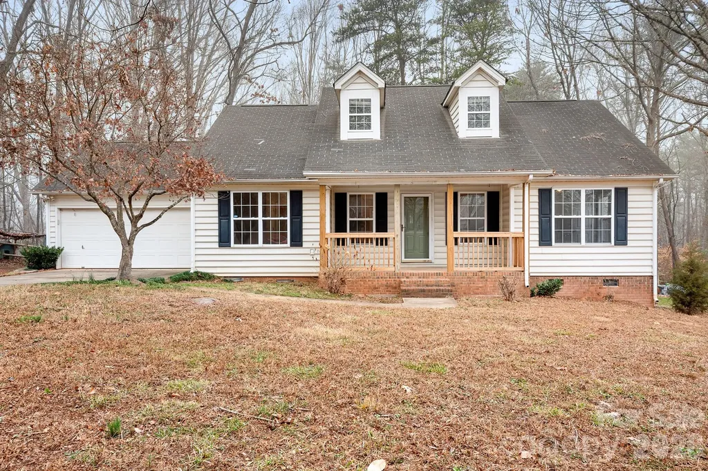 177 Highland Woods Court Denver NC 28037