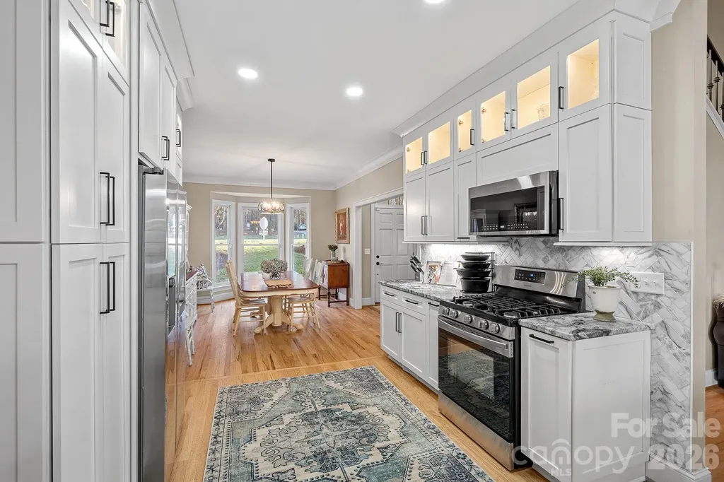 254 Bay Harbour Road Mooresville NC 28117