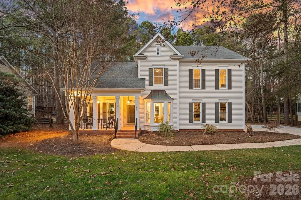 254 Bay Harbour Road Mooresville NC 28117