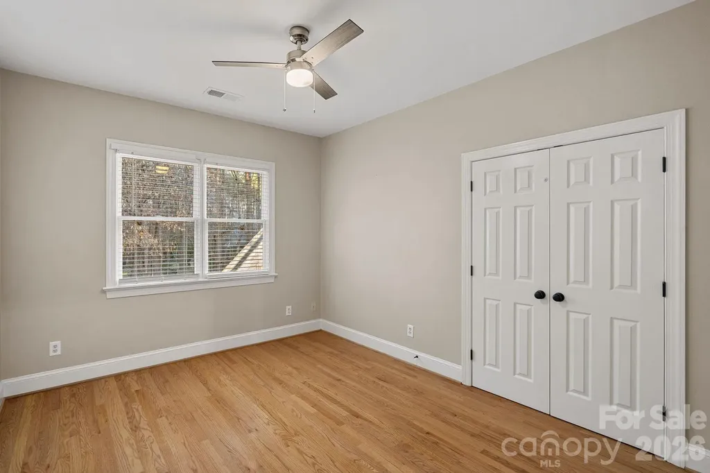 254 Bay Harbour Road Mooresville NC 28117