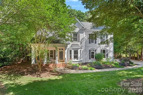 254 Bay Harbour Road Mooresville NC 28117