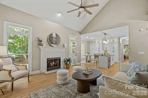 254 Bay Harbour Road Mooresville NC 28117