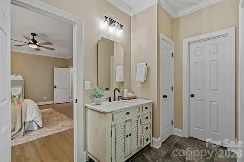 254 Bay Harbour Road Mooresville NC 28117