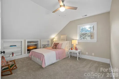 254 Bay Harbour Road Mooresville NC 28117
