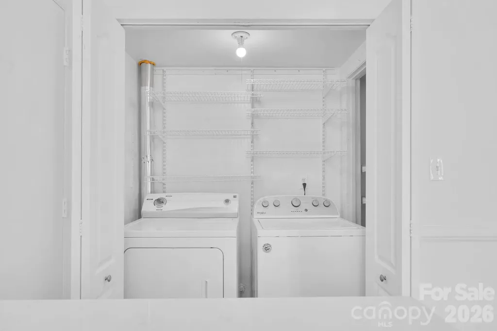 8510 Castle Pine Court Charlotte NC 28226