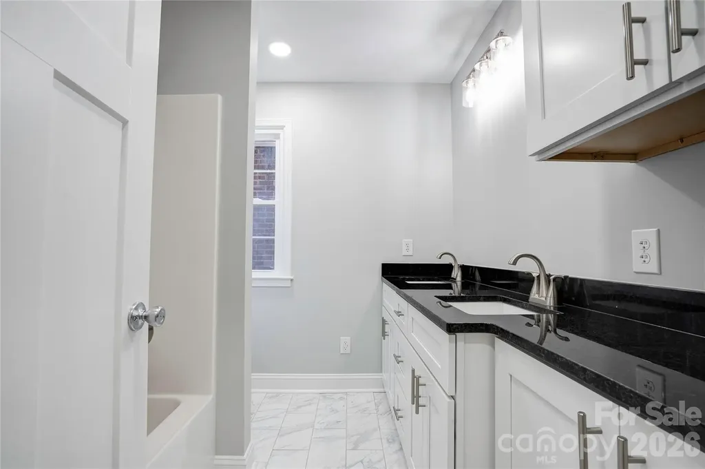 2822 Bettis Road Grover NC 28073