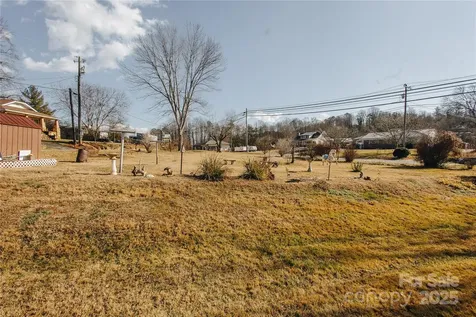 63 Clear Creek Road Marion NC 28752