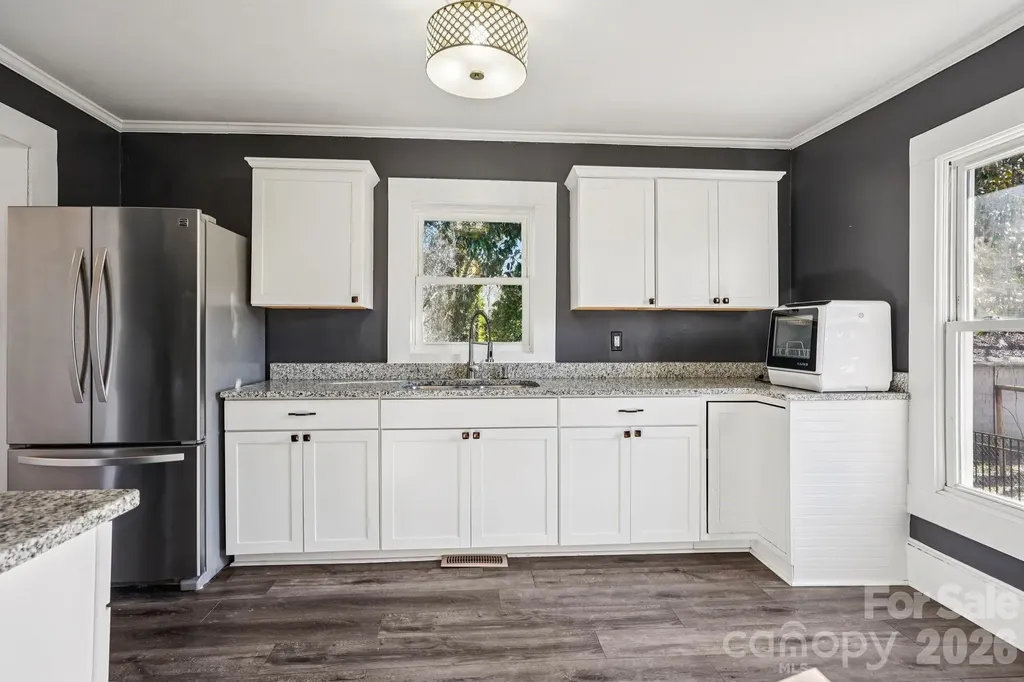 604 Fairview Street Kannapolis NC 28083
