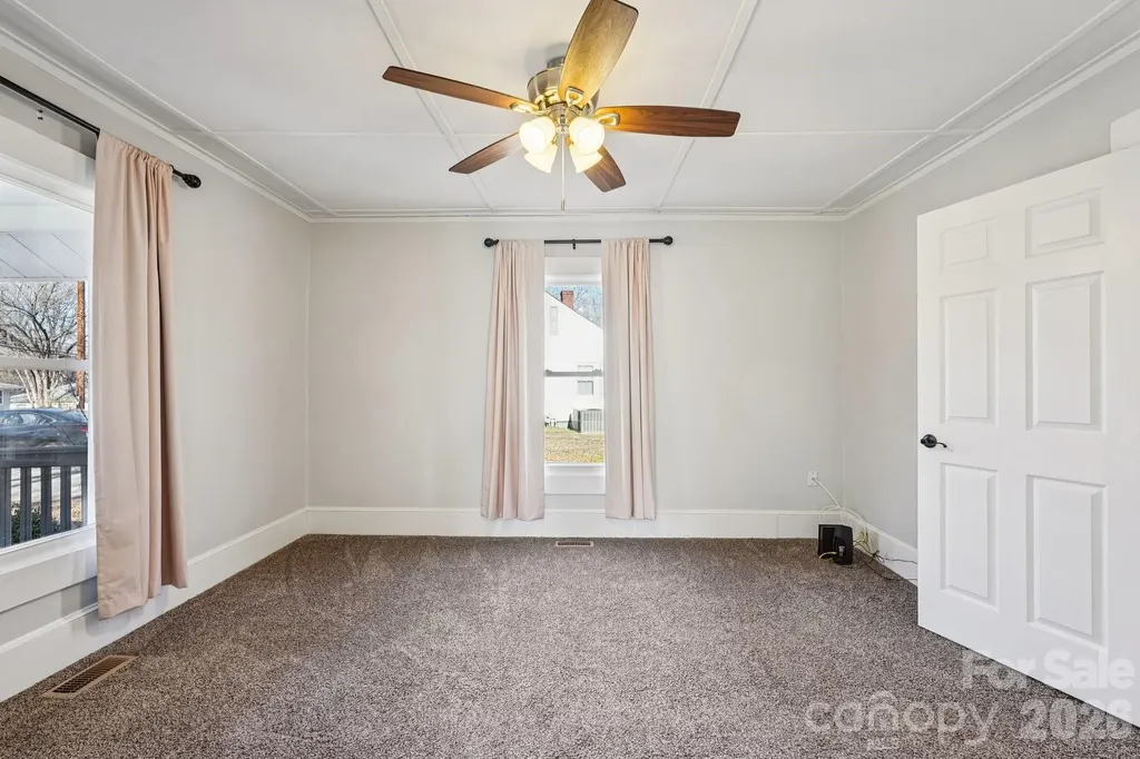 604 Fairview Street Kannapolis NC 28083