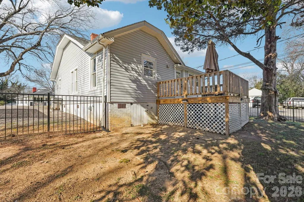 604 Fairview Street Kannapolis NC 28083
