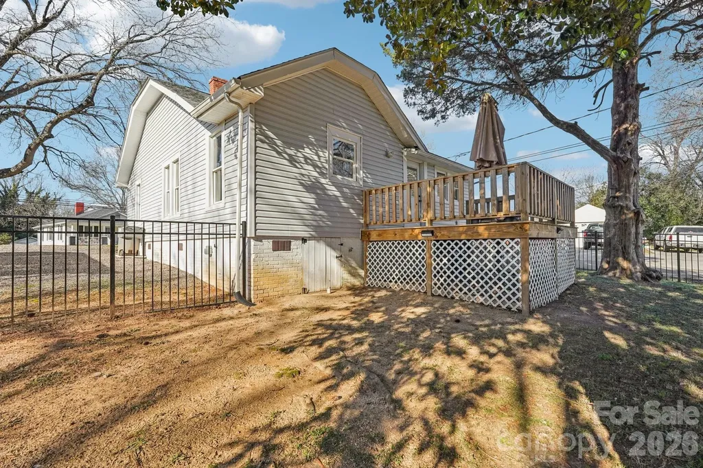 604 Fairview Street Kannapolis NC 28083