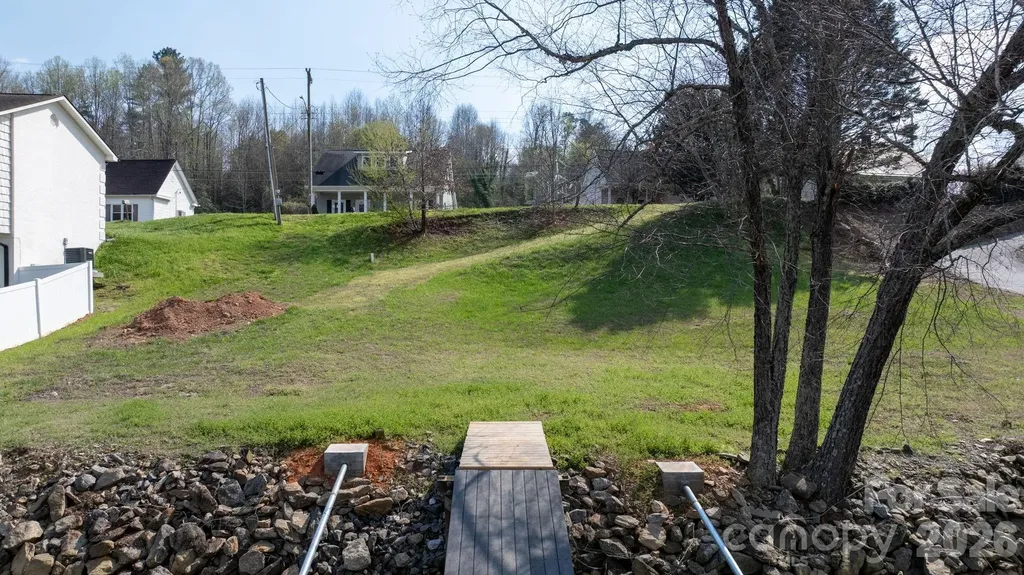 207 Catawba Avenue Hickory NC 28601