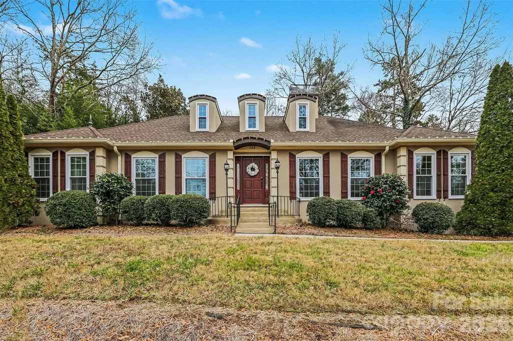 123 Old Bell Road Charlotte NC 28270