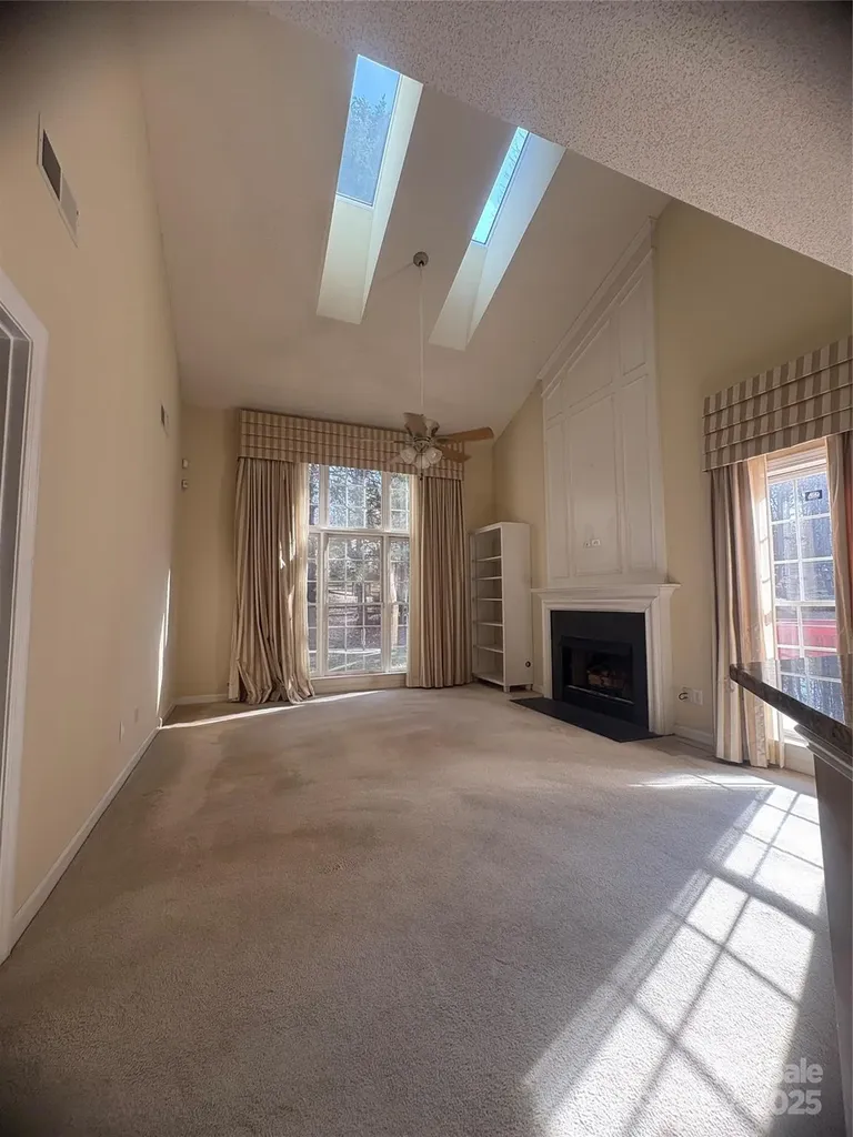 5828 Swanston Drive Charlotte NC 28269