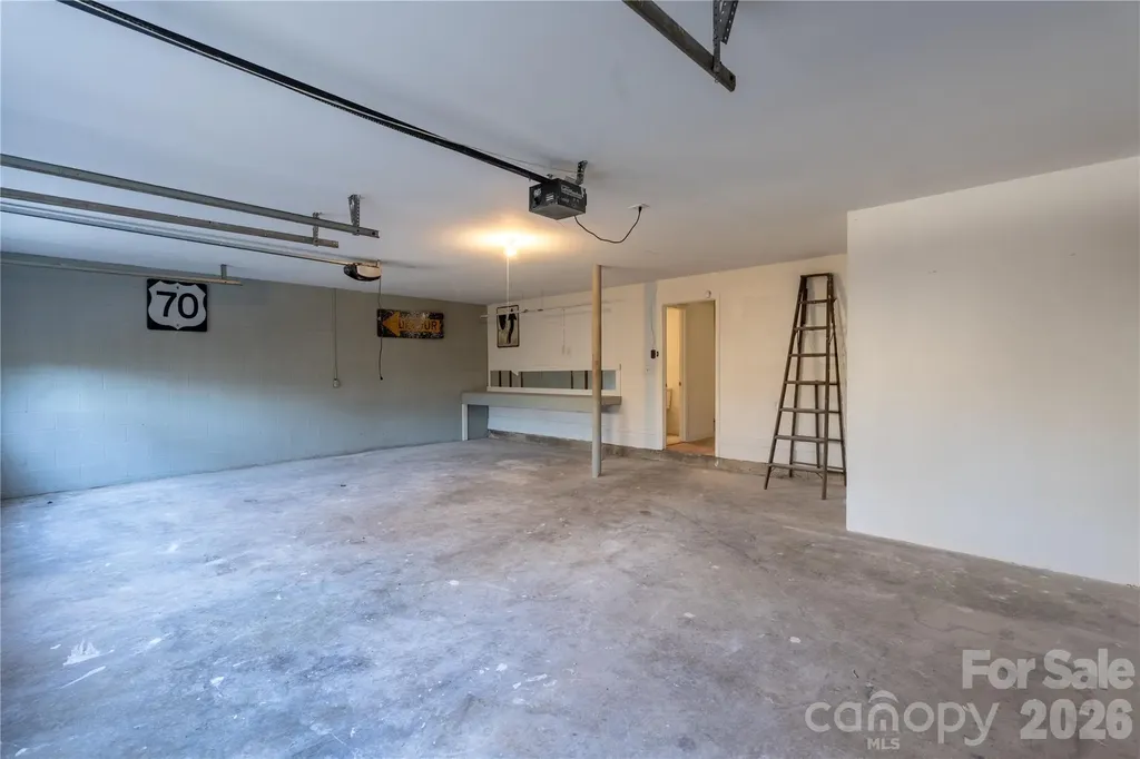 104 Disosway Street Black Mountain NC 28711