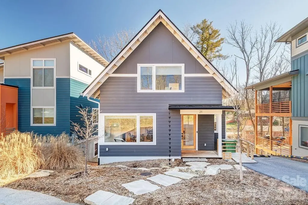 21 Orrinel Way Asheville NC 28806